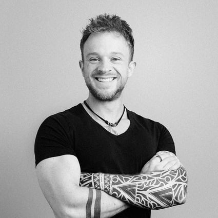 Adrian Lemme  - Digital Analyst